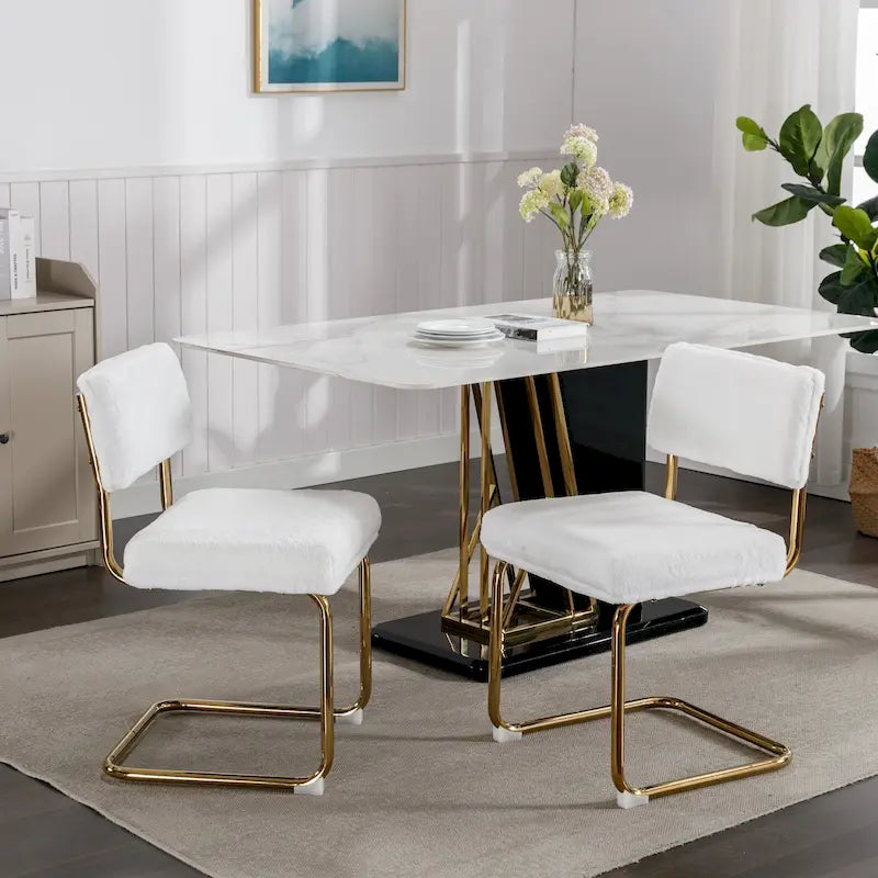 Chaises de salle à manger modernes avec base en métal doré, chaises de cuisine sans accoudoirs avec capitonnage cannelé, lot de 2